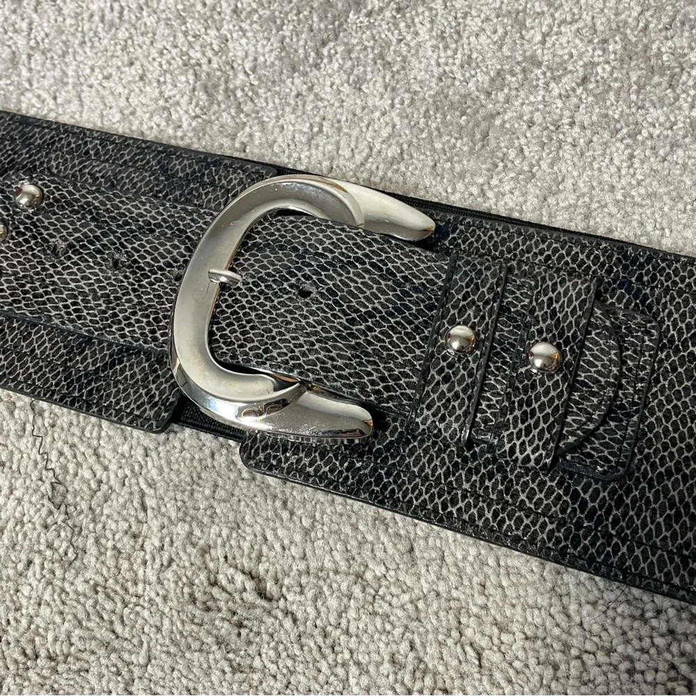 Black Faux Snake Skin‎ Wide Elastic Waist Belt size 1X